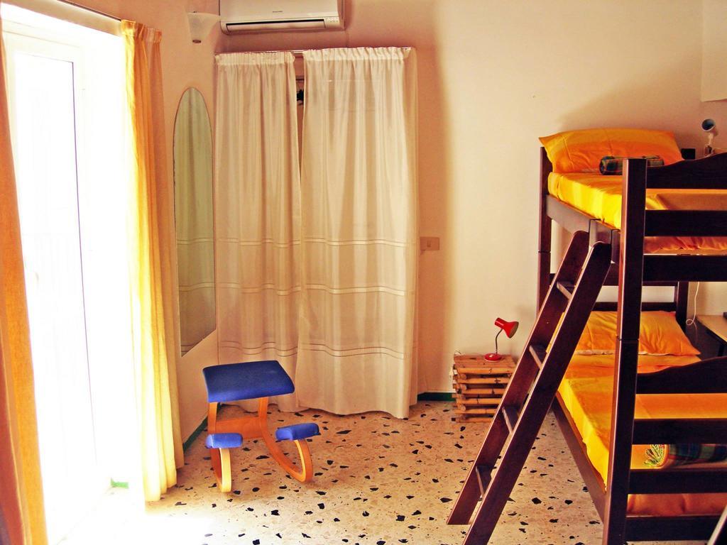 Vucciria Hostel Палермо Экстерьер фото