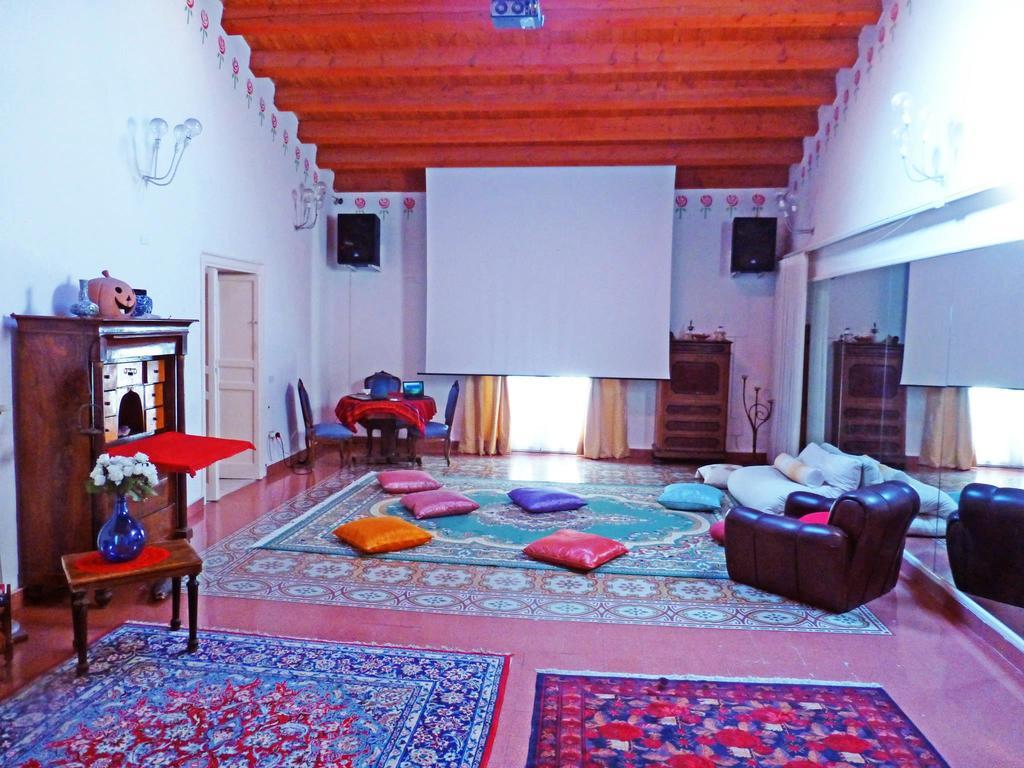 Vucciria Hostel Палермо Экстерьер фото